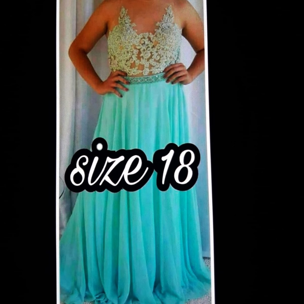 Hermoso  traje.